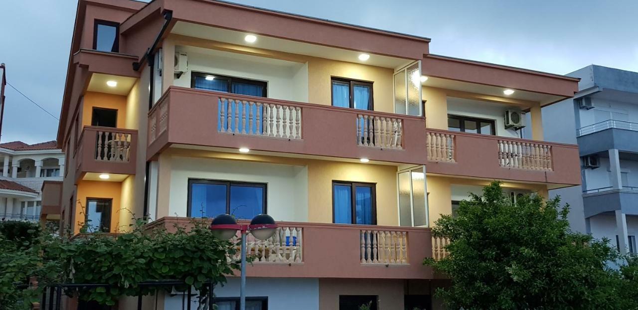 Adriatic Apartments Ulcinj Buitenkant foto